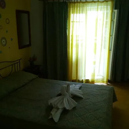 Talos Guest house 2*